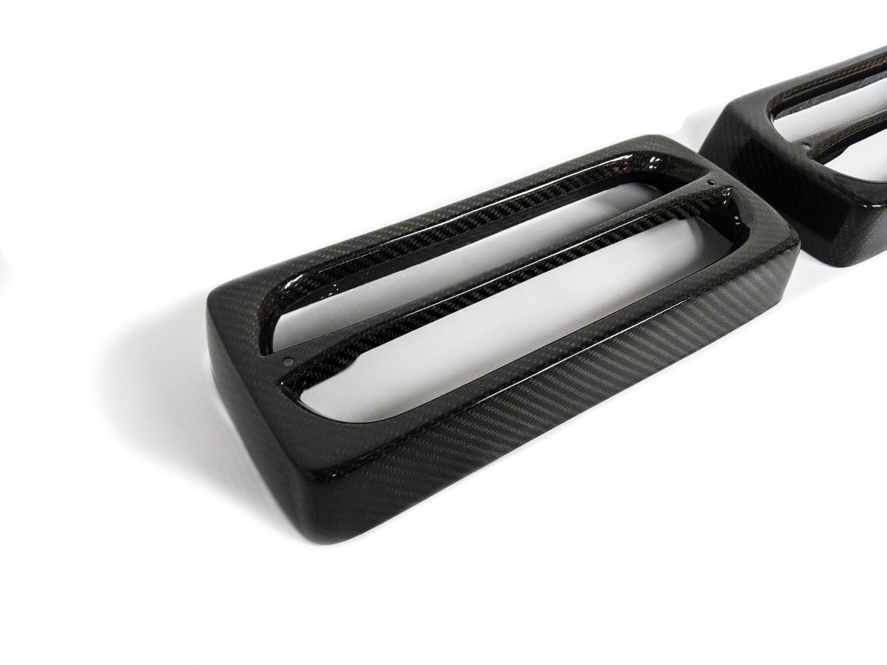 Mercedes-Benz G-Wagon W463 Mansory Style Carbon Fiber Tail Light Covers