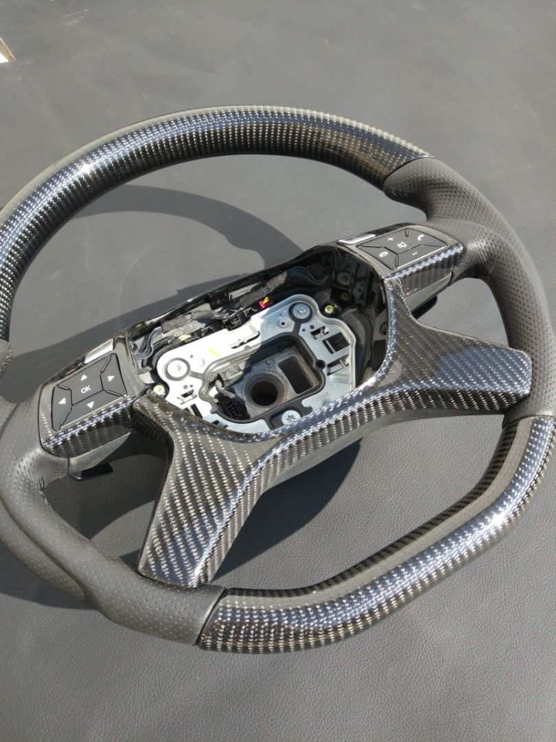 Mercedes-Benz E-Class G-Class GL ML W166 X166 W463 Steering Wheel Leather Carbon