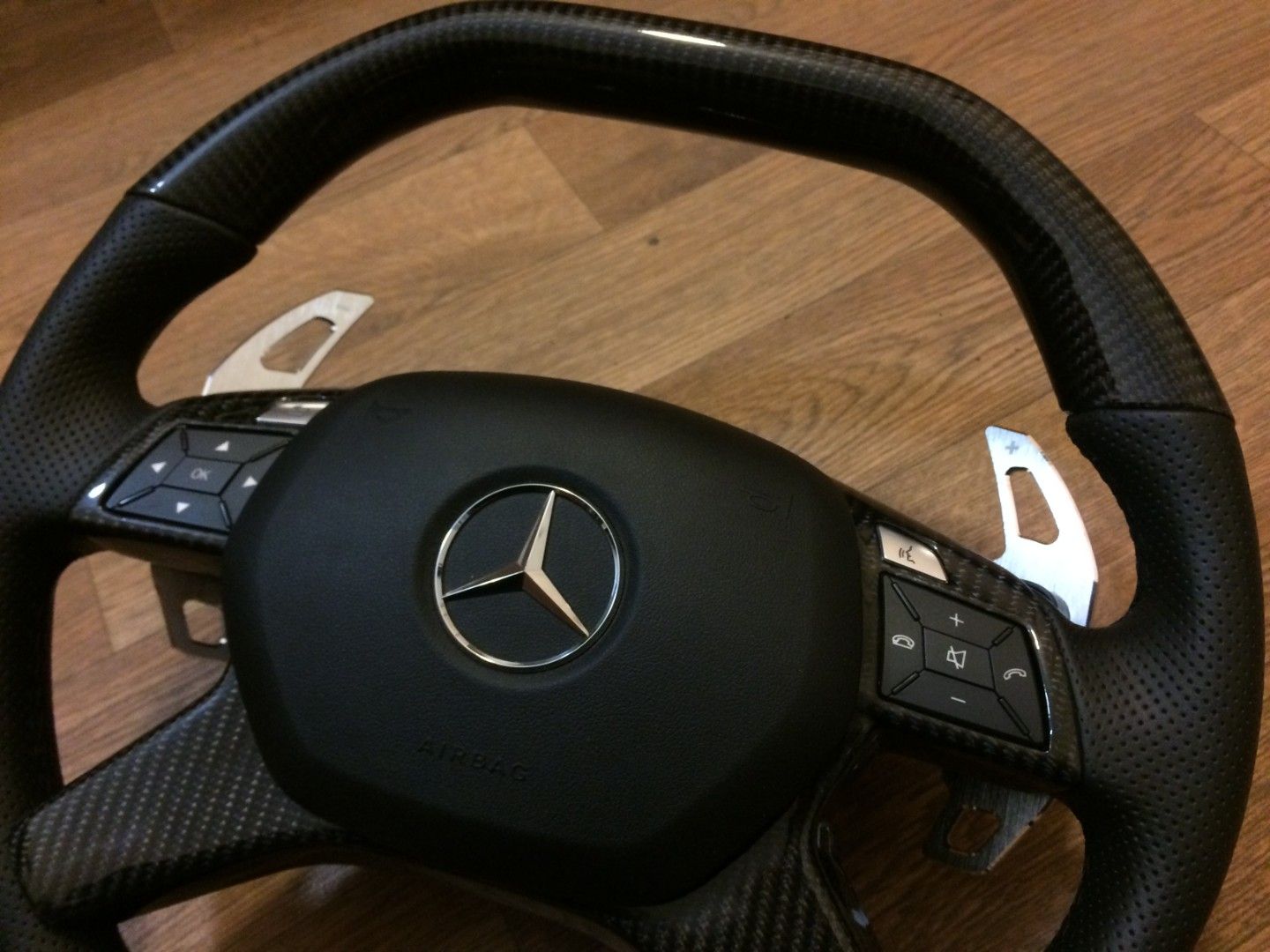 Mercedes-Benz G-Class E GL ML W166 X166 W463 Steering Wheel Leather Carbon