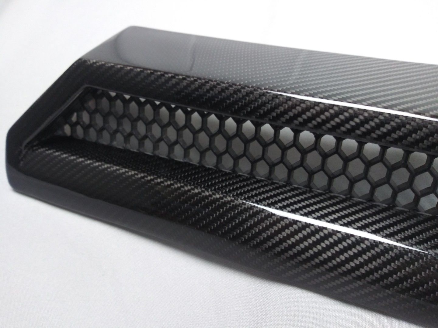 Carbon Fiber Front AMG Style Bumper Upper Attachment for Mercedes-Benz W463 G-Wagon