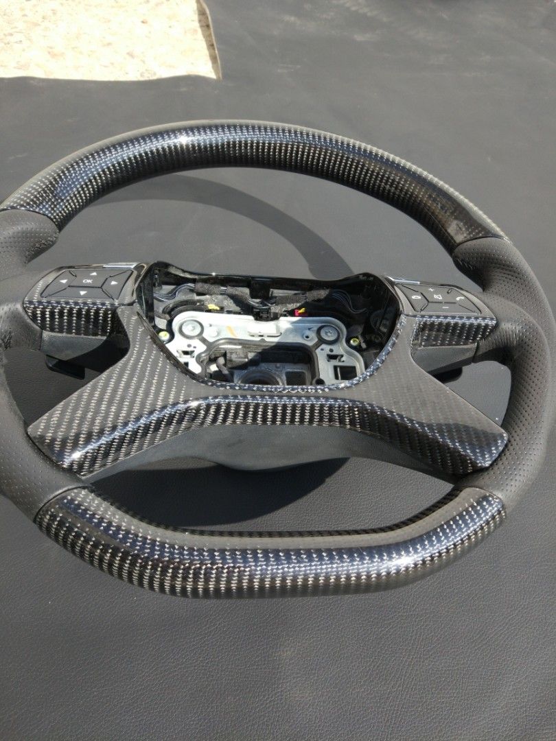 Mercedes-Benz E-Class G-Class GL ML W166 X166 W463 Steering Wheel Leather Carbon