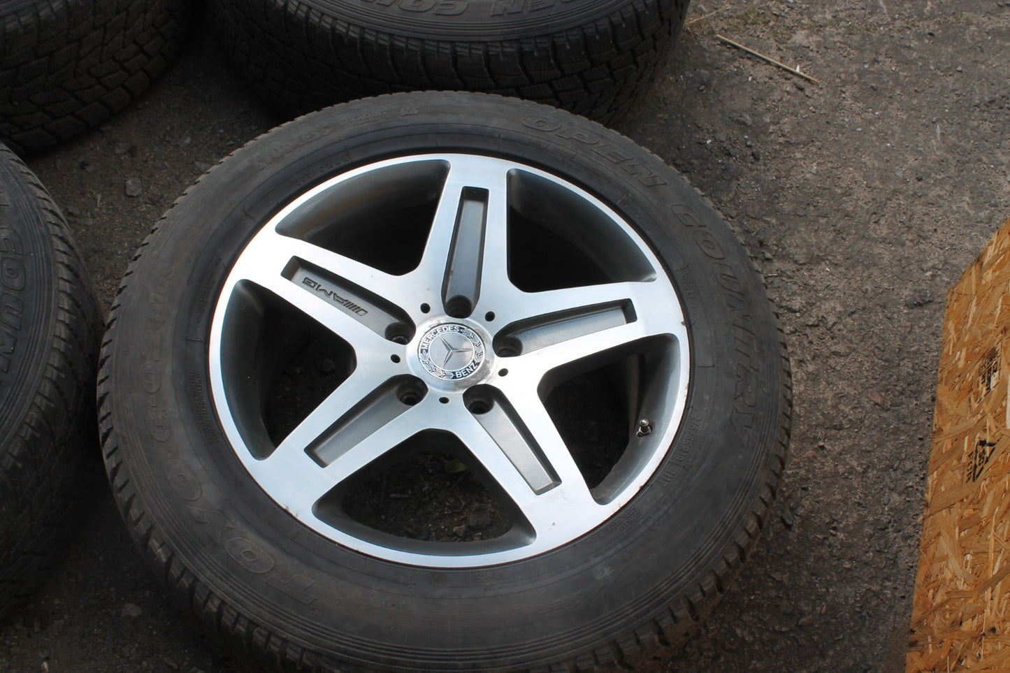 AMG Style Rims R19 with Tires for Mercedes-Benz W463 G-Class 4pcs