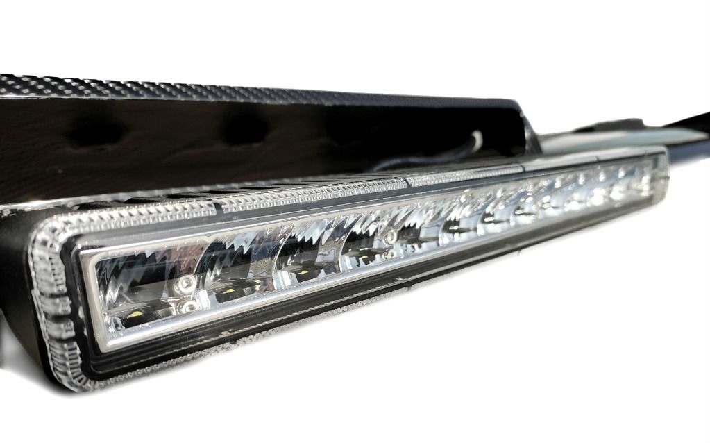 Mercedes-Benz W463 G-Wagon Carbon Fiber Front Roof LED Spoiler