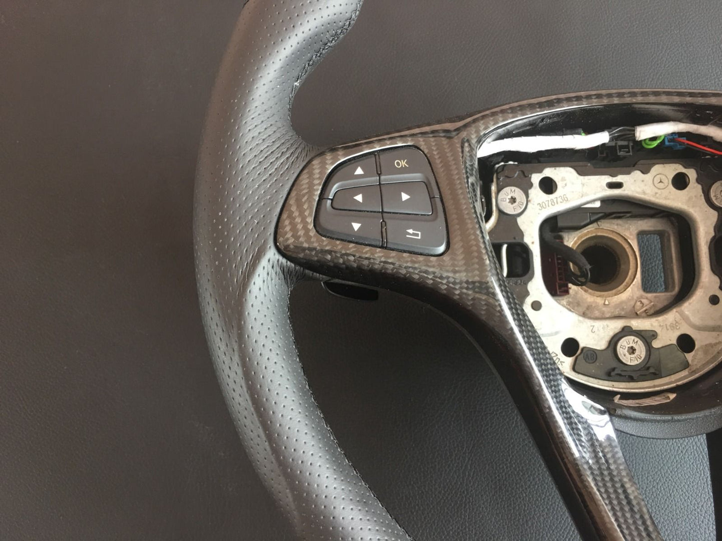 Mercedes-Benz A W176 B W246 C-Class W205 Steering Wheel Carbon Leather