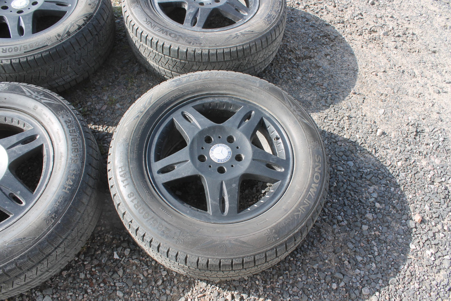Rims R18 Black with Tires for Mercedes-Benz W463 W463A G-Class 4pcs