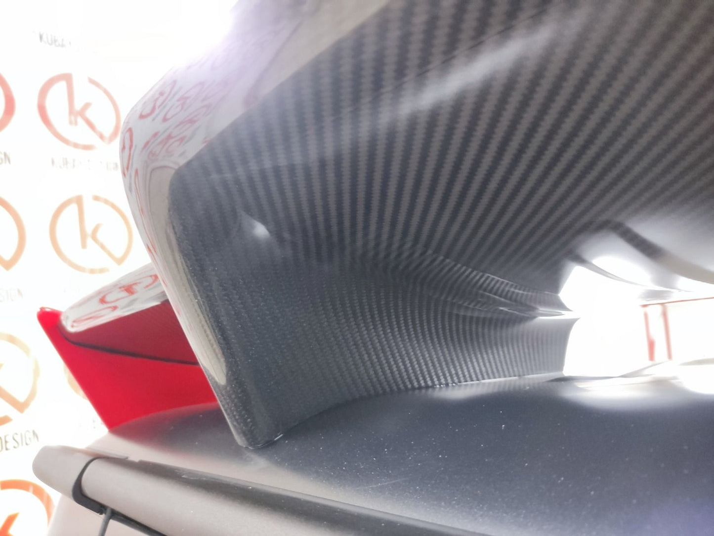 Carbon Fiber Rear Roof Spoiler with Red Side Pieces Brabus Style for Mercedes-Benz W463A G-Class