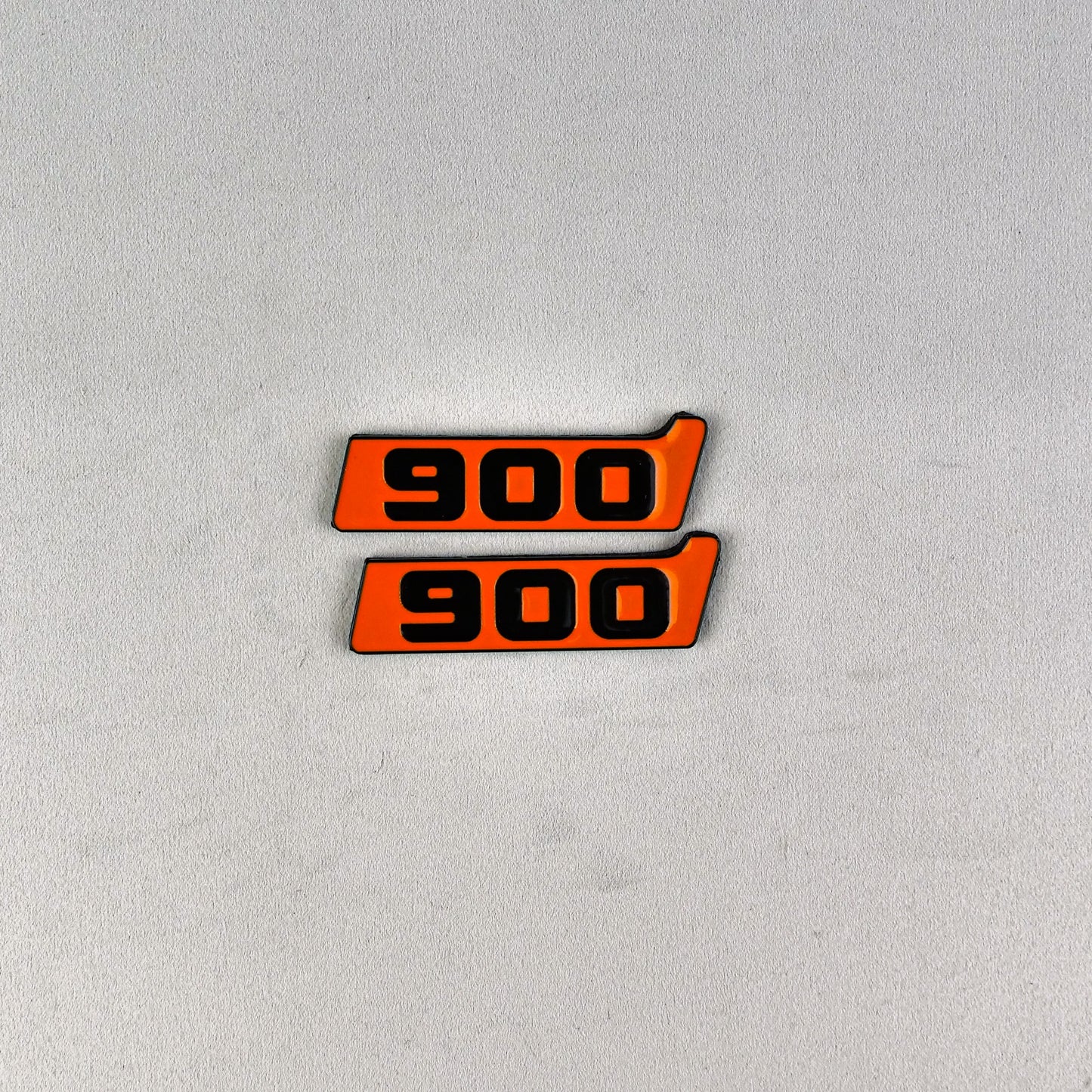 Brabus 900 Style Orange Metal Fender Emblem Logo Badge for Mercedes-Benz W463 G-Class G Wagon