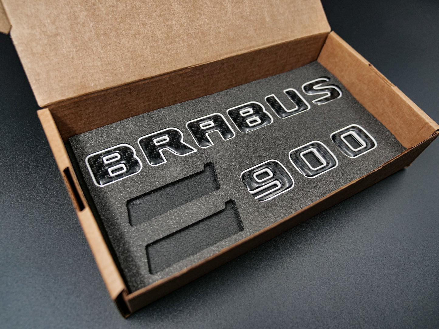 Brabus 900 Style White Metal with Carbon Badges for W463 W464 G Wagon