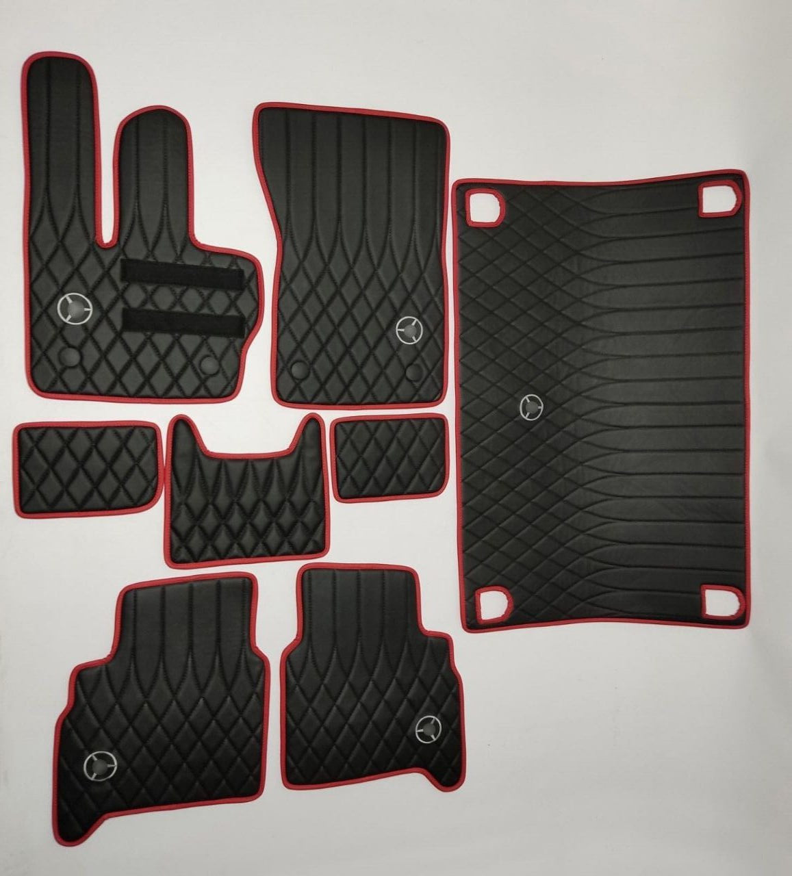Floor Mats Black with Red for Mercedes-Benz W463A G Wagon