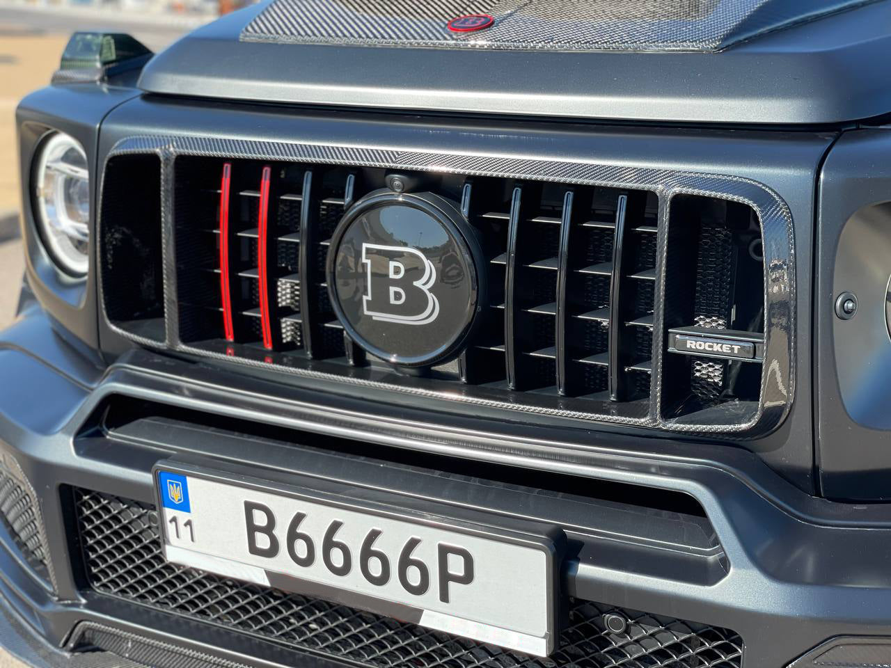 Carbon Fiber Brabus Style Rocket G900 Body Kit + Plastic Widestar Body Kit for Mercedes-Benz W463A G Wagon 2019+