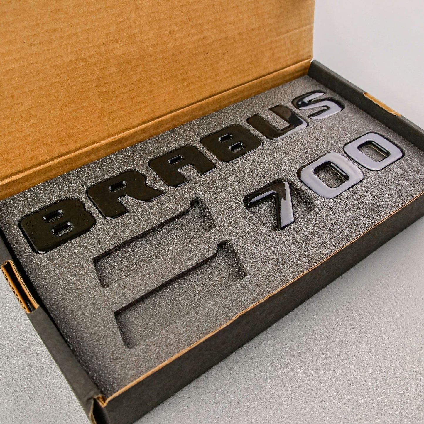 Metal Black Brabus 700 Style Emblem Logo Badge for Mercedes-Benz W463 G-Class G Wagon