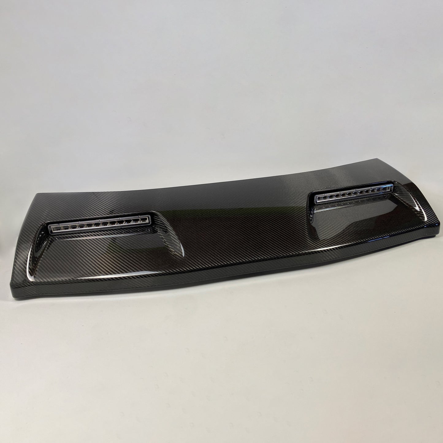 New W463A 4x4 Squared Style Carbon Fiber Front Roof LED Spoiler for Mercedes-Benz W463 till 2018