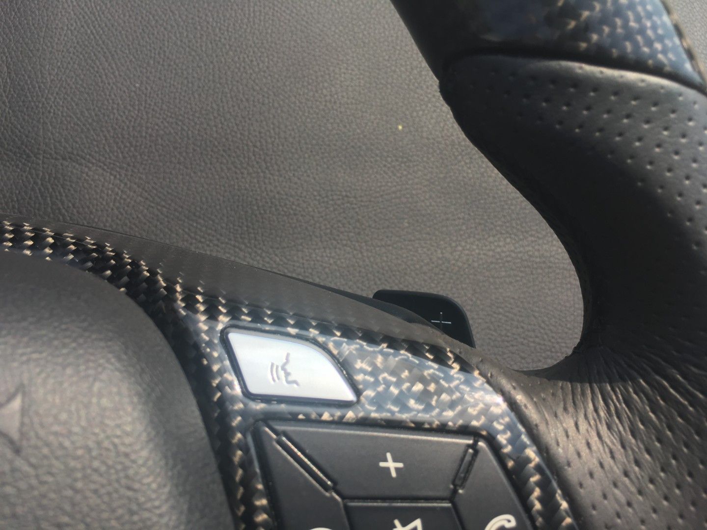 Mercedes-Benz E-Class CLS SLK W172 W212 W218 Steering Wheel Carbon Leather