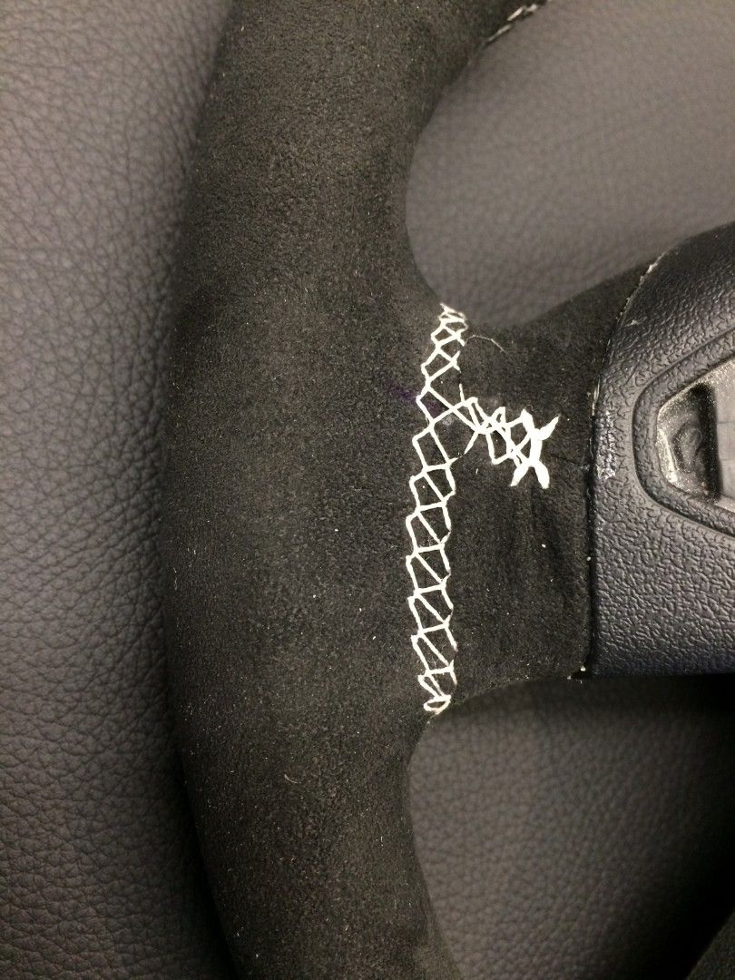 Mercedes-Benz E-Class G-Class W463 GL ML W166 X166 Steering Wheel Carbon Alcantara