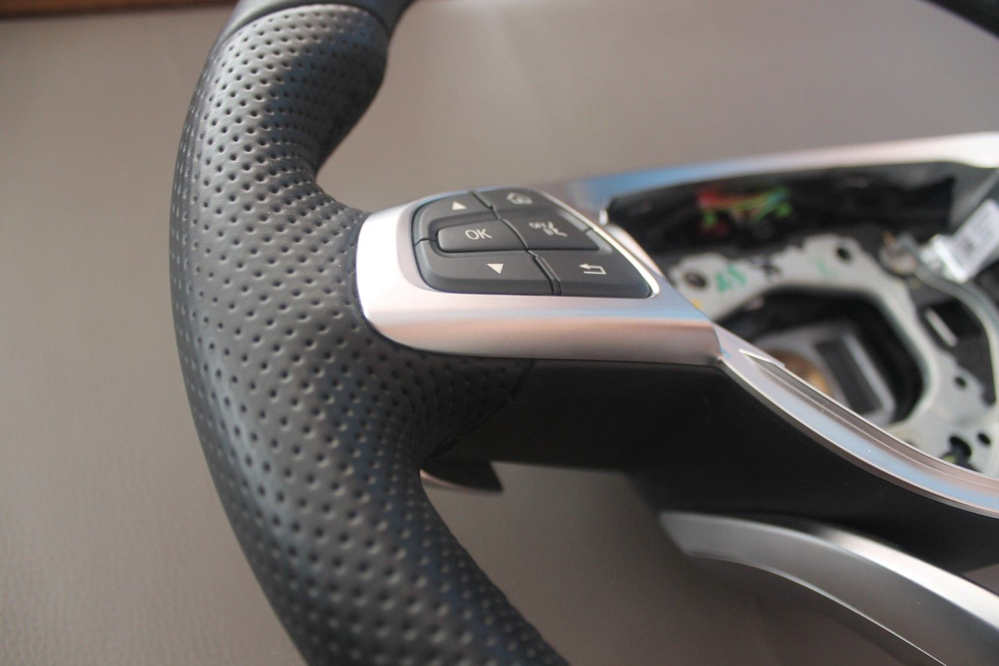 Mercedes-Benz A B C-Class W176 W205 W246 Steering Wheel Brabus Style Logo