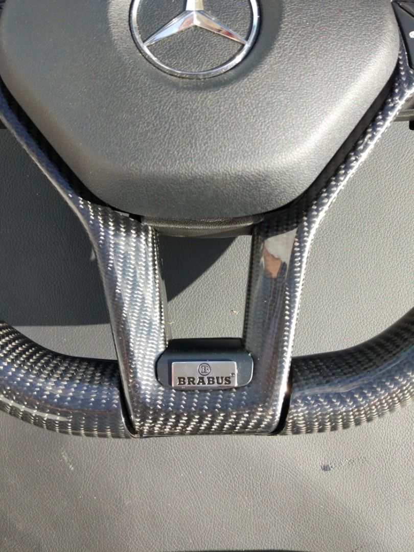 Mercedes-Benz CLS E-Class SLK W172 W218 W212 Steering Wheel Carbon Leather Brabus Logo