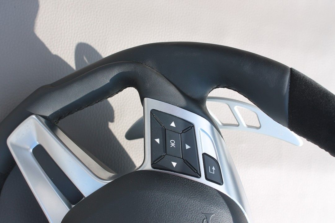 Mercedes-Benz E G GL ML-Class W166 X166 W463 Steering Wheel Leather Alcantara Brabus Logo