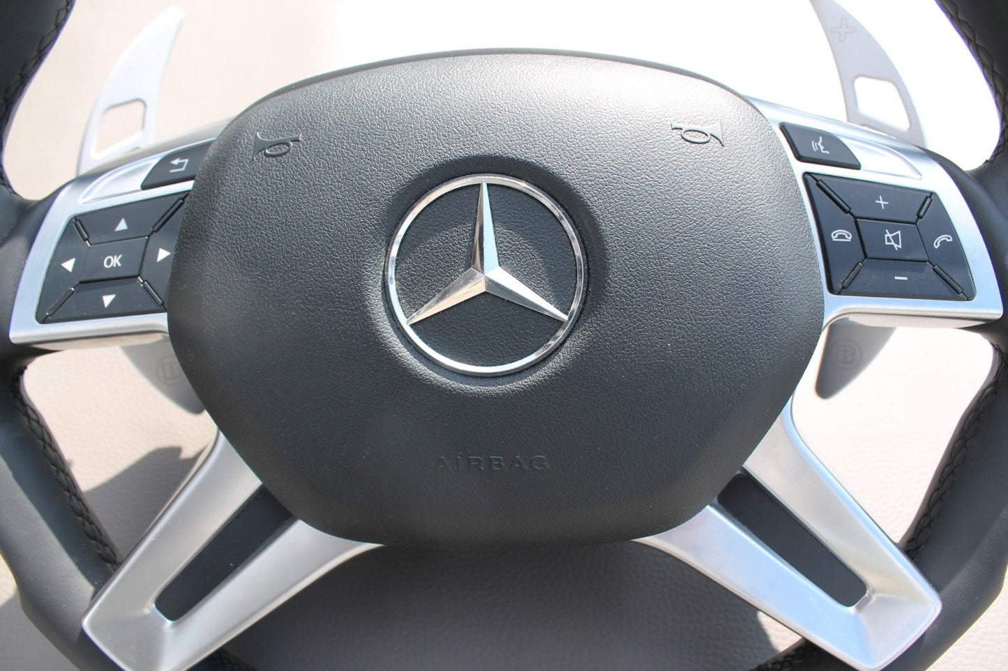 Mercedes-Benz E G GL ML-Class W166 X166 W463 Steering Wheel Leather Alcantara Brabus Logo