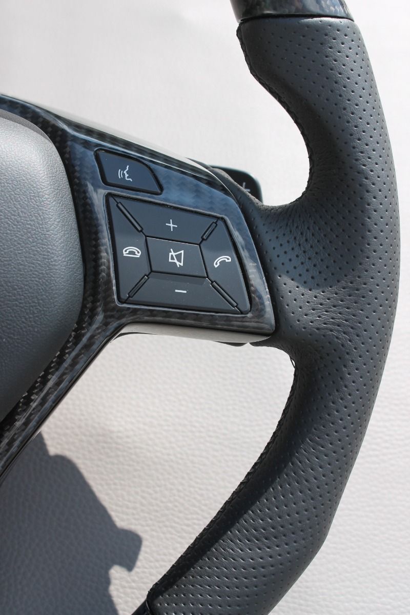 Mercedes-Benz C CLS SLK E-Class W207 W212 W172 W218 W204 Steering Wheel Carbon Leather