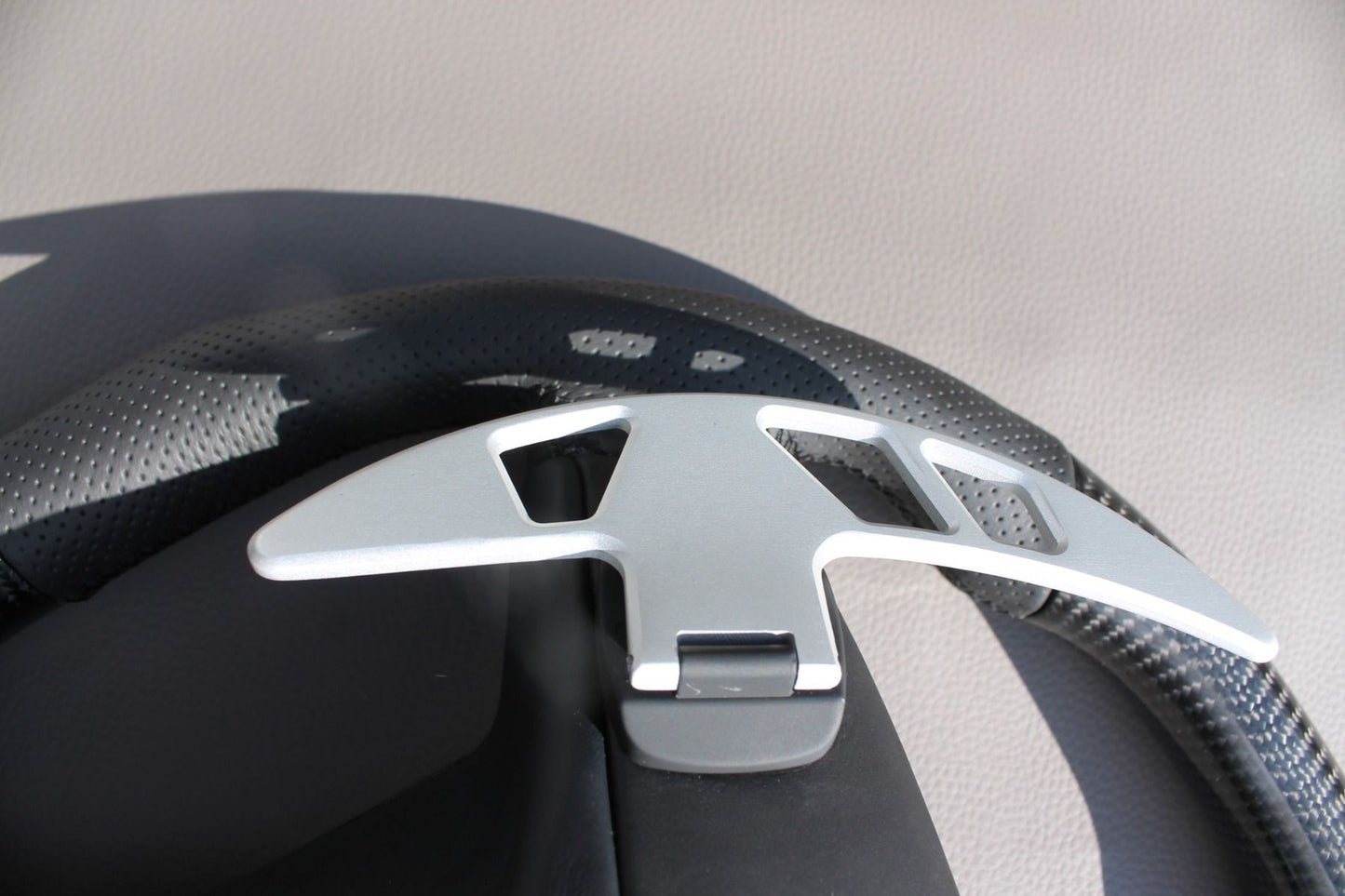 Mercedes-Benz C CLS SLK E-Class W207 W212 W172 W218 W204 Steering Wheel Carbon Leather Brabus Style Paddle Shifters