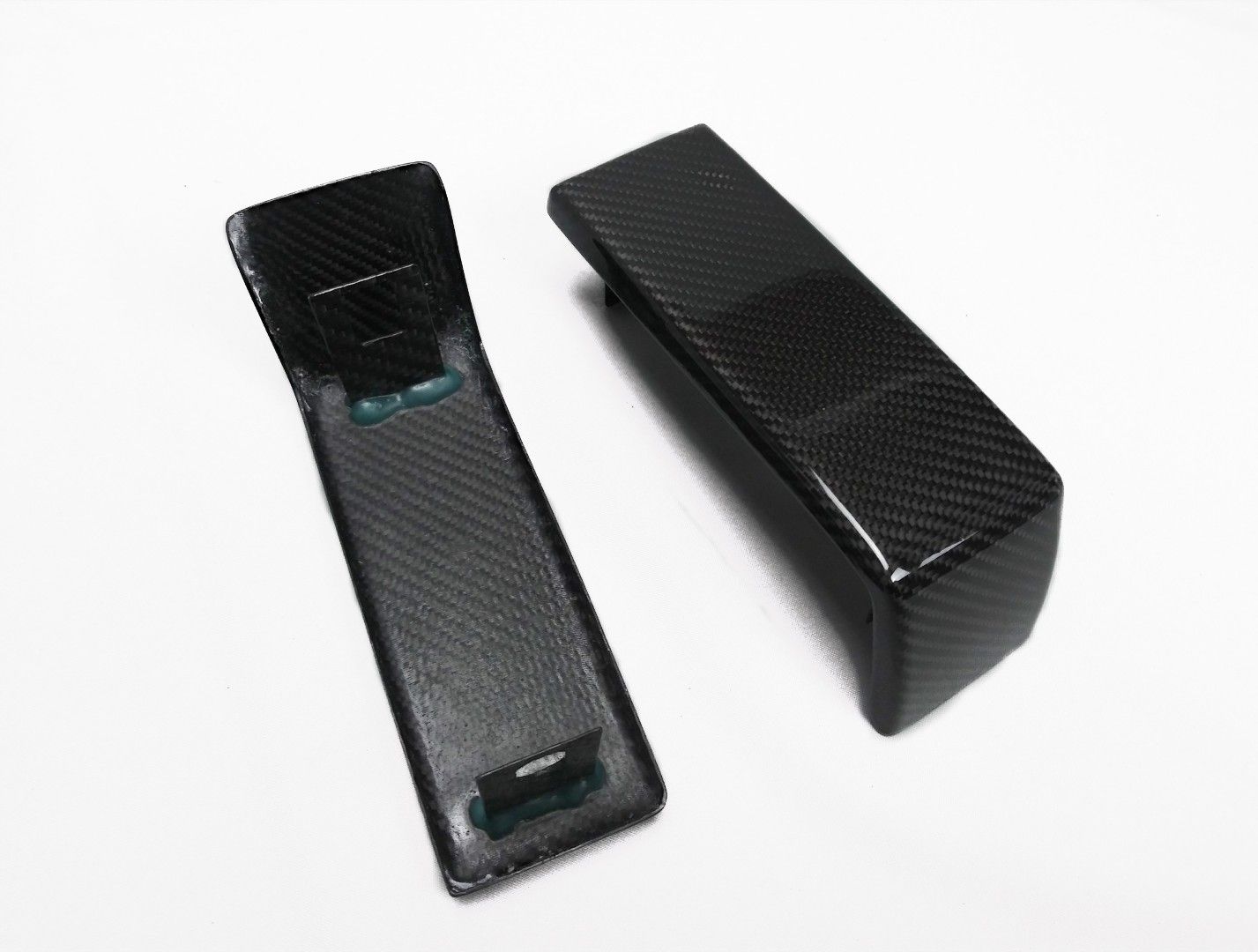 Mercedes-Benz W463 G Wagon AMG Front Bumper Carbon Fiber Inserts