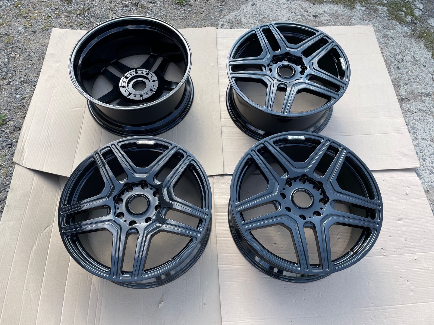 Original Mercedes-Benz W463 4x4 Squared R22 Brabus Monoblock Rims Glossy Black