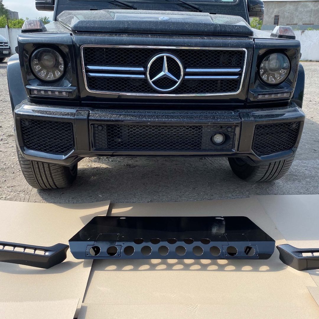 Mercedes-Benz W463 AMG Style G-Class Black Front Skid Plate