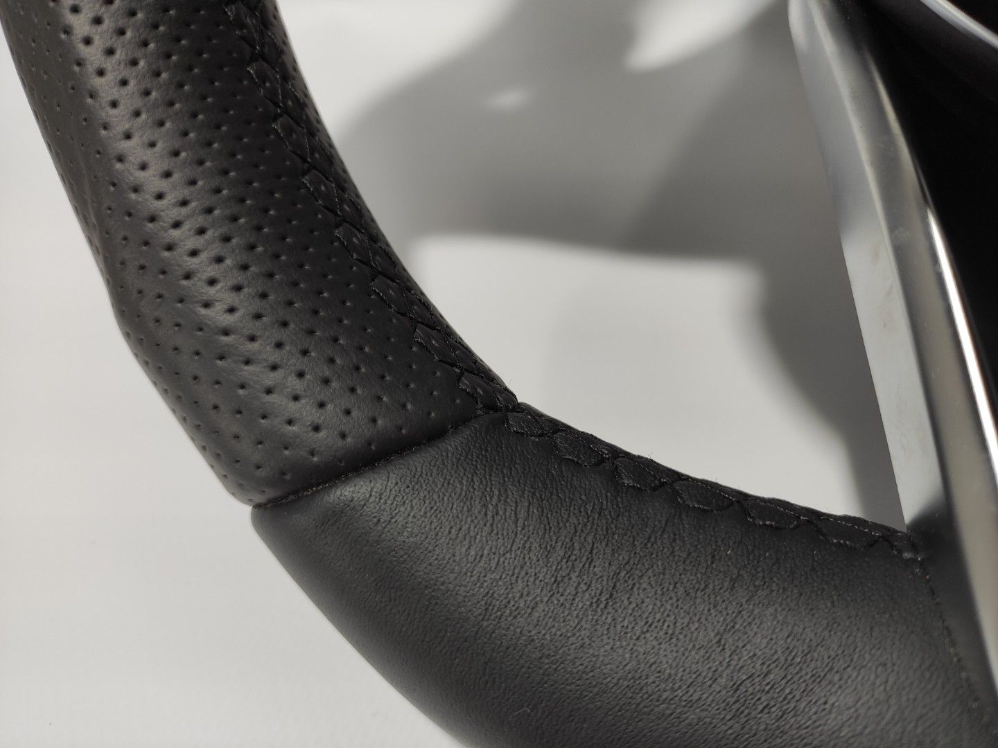 Mercedes-Benz GLE GLC GLS C CLA W205 W166 X166 Steering Wheel Piano Black Leather