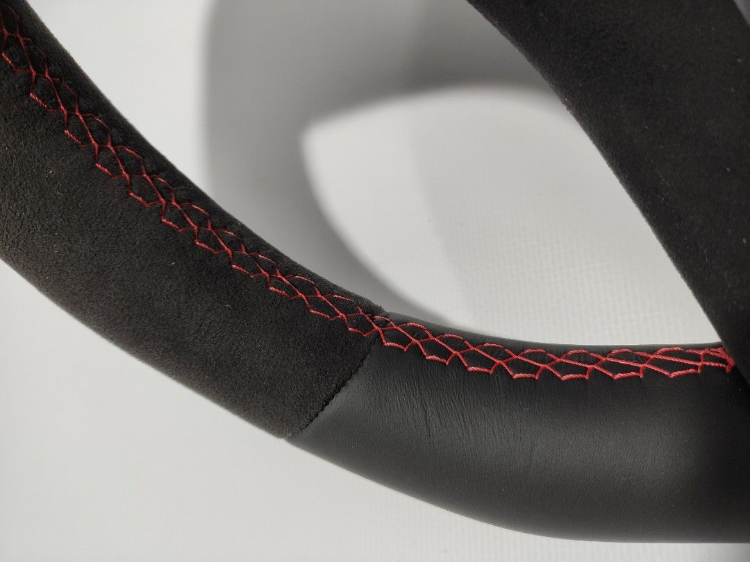 Mercedes-Benz GLE GLC GLS C CLA W205 W166 X166 Steering Wheel Leather Alcantara