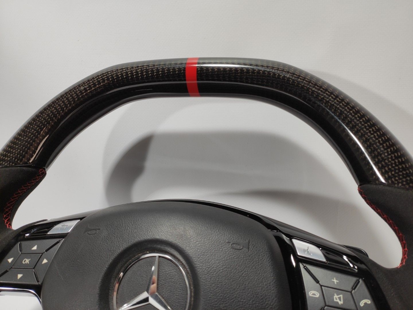 Mercedes-Benz W204 W212 C E AMG W218 W207 W172 SLK SL Steering Wheel Carbon Alcantara