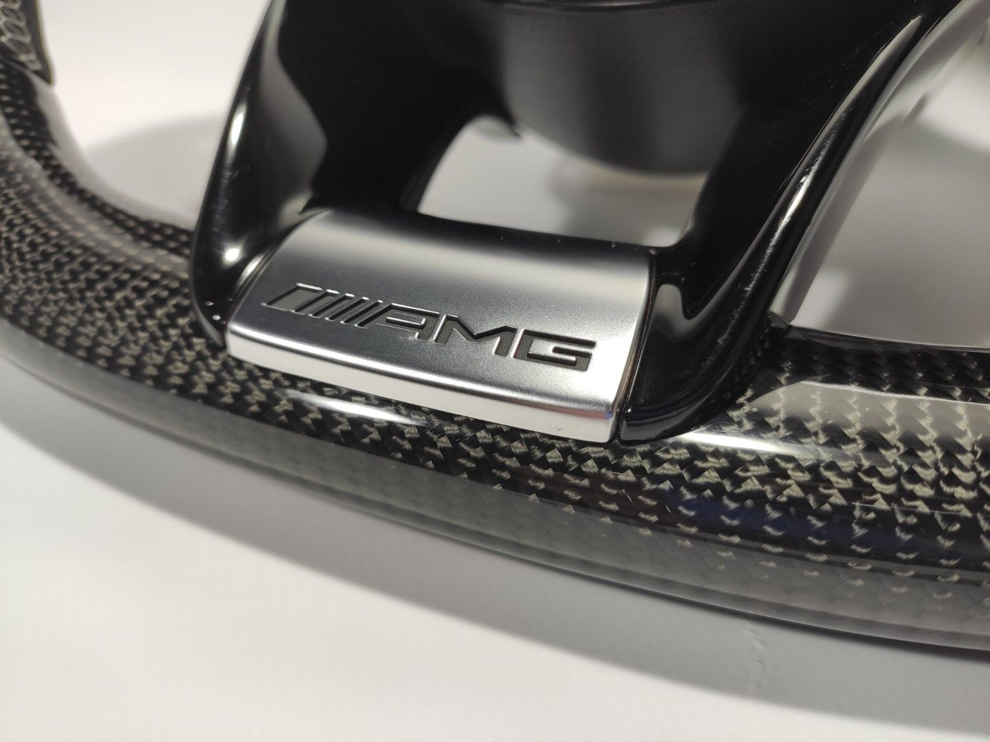 Mercedes-Benz A B S V CLA GLA GLE GLS GLC AMG Steering Wheel Carbon Fiber Alcantara