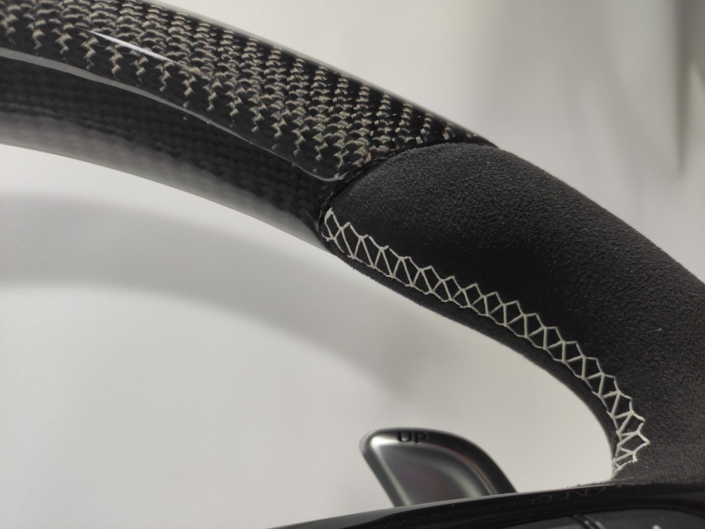 Mercedes-Benz A B S V CLA GLA GLE GLS GLC AMG Steering Wheel Carbon Fiber Alcantara