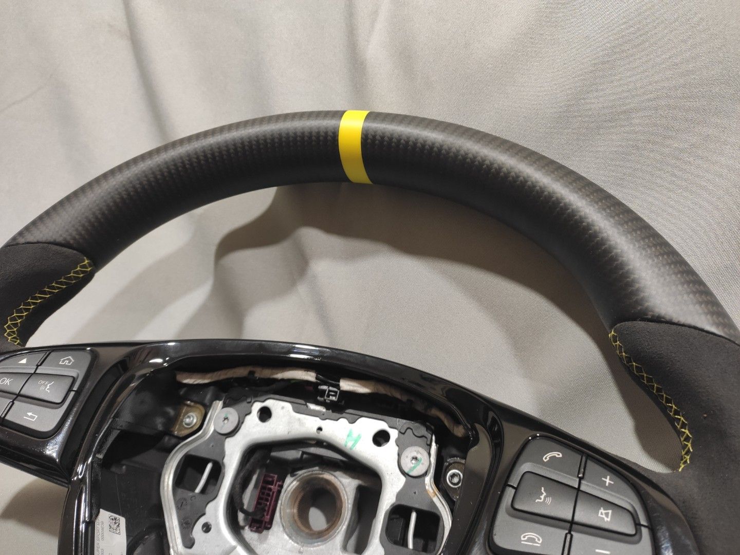 Mercedes-Benz GLE GLC GLS C CLA W205 W166 X166 Steering Wheel AMG Edition One