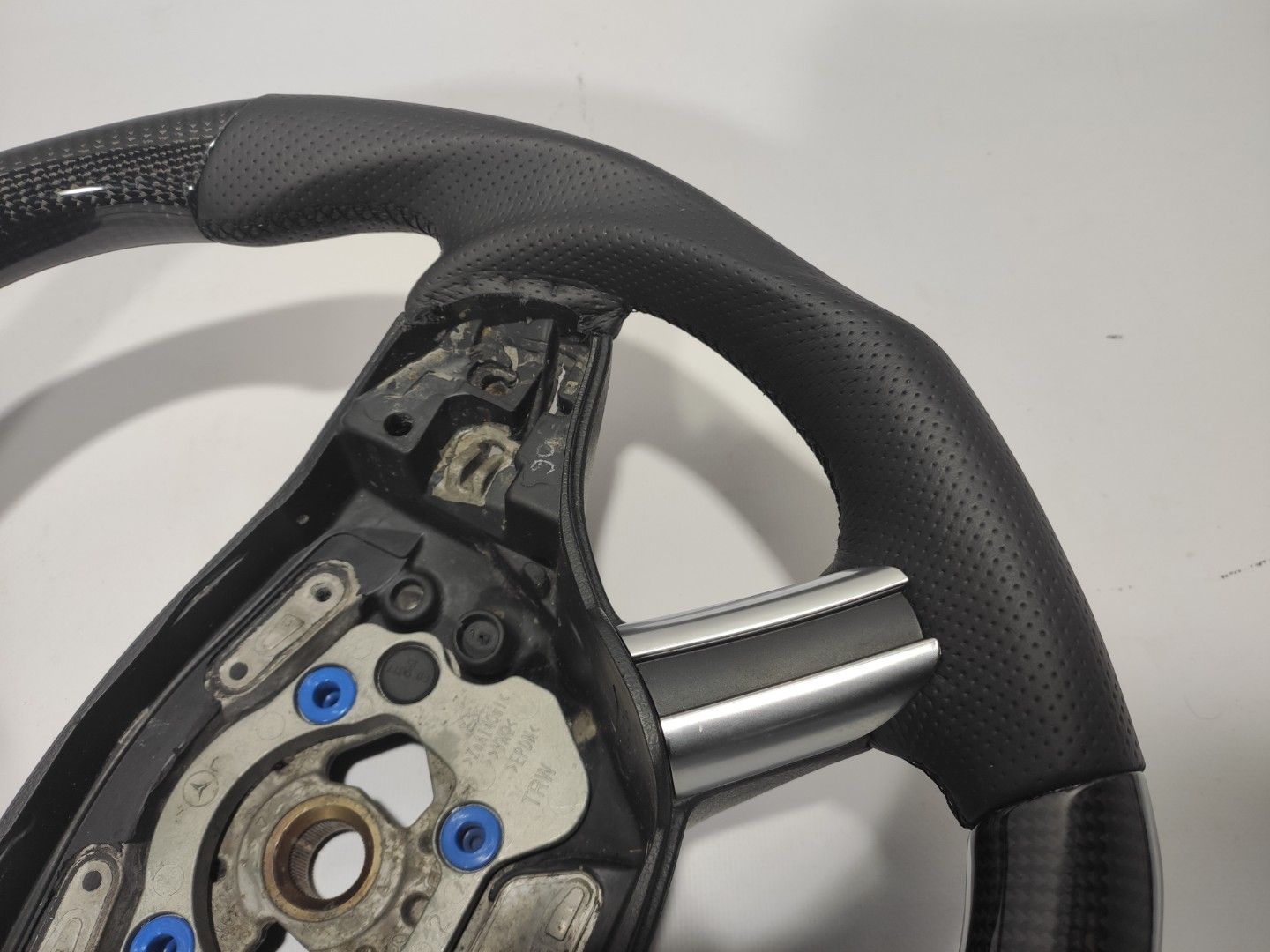 Mercedes-Benz GL X164 ML W164 R W251 Steering Wheel Carbon Fiber Black Leather