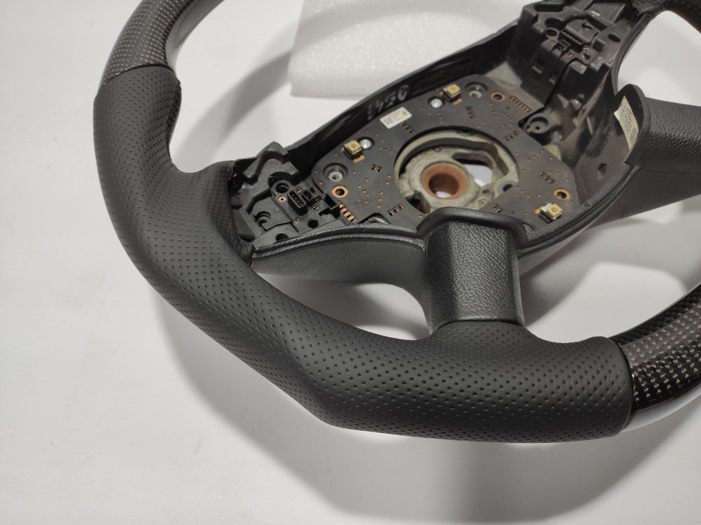 Mercedes-Benz ML W164 GL X164 R W251 Steering Wheel Carbon Black Leather