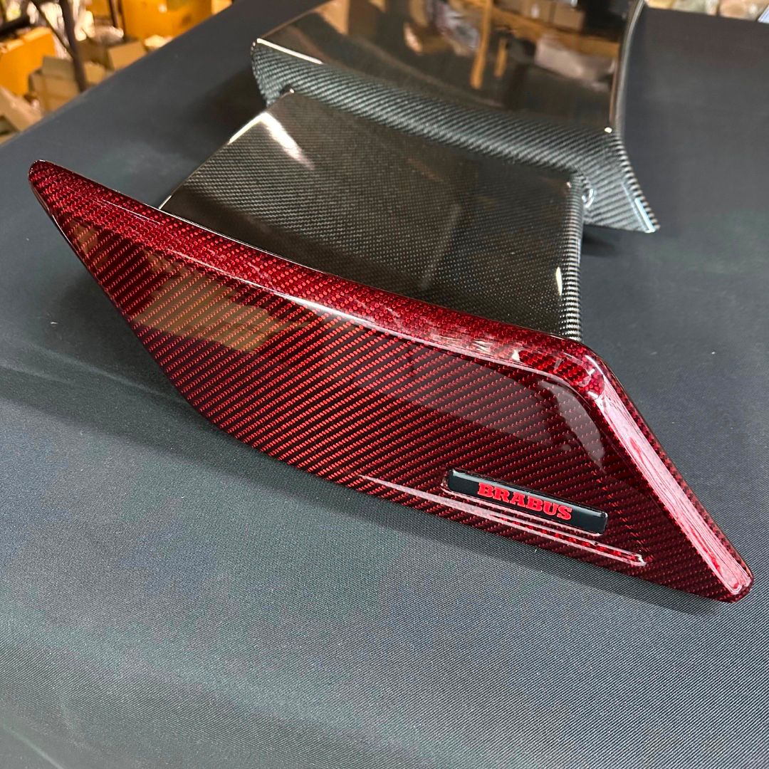 Mercedes-Benz W463 G-Class Brabus Style Black and Red Carbon Fiber Rear Roof Spoiler