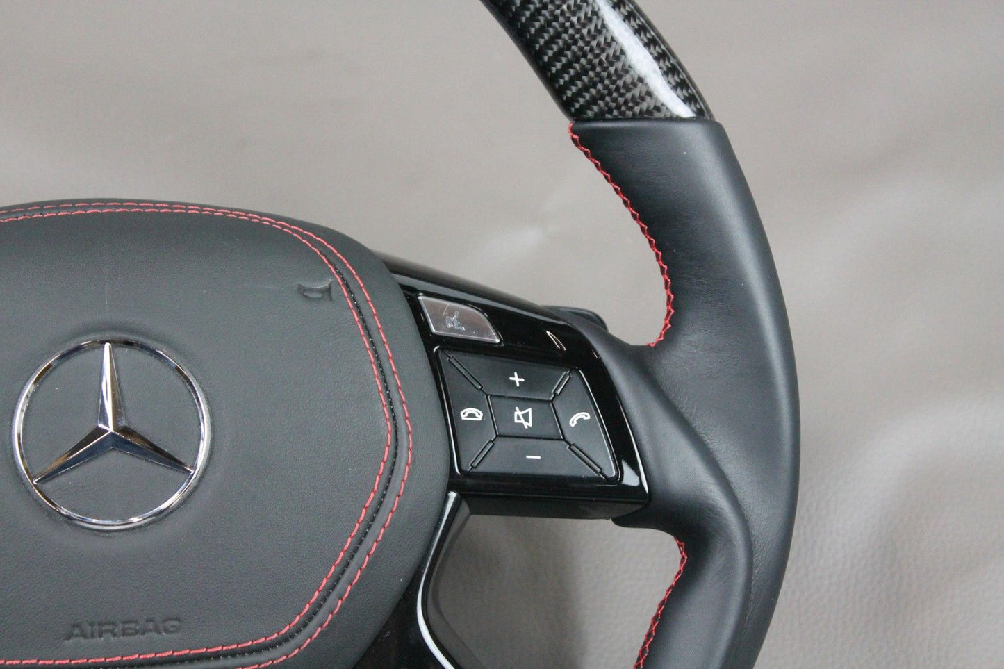 Mercedes-Benz G-Class GL ML W463 X166 W166 Steering Wheel Leather Carbon Fiber