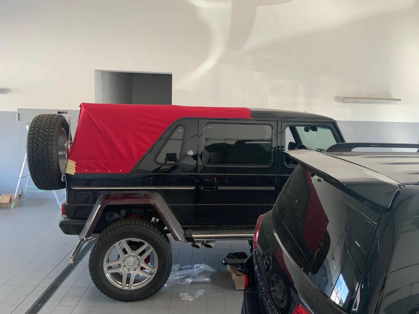 Mechanical Folding Roof for Landaulet Maybach Mercedes W463 4 Door