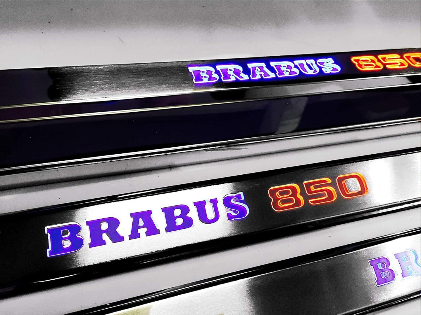 Mercedes-Benz W463 G-Class Brabus 850 Style Stainless Steel LED Door Sills Set 5 pcs