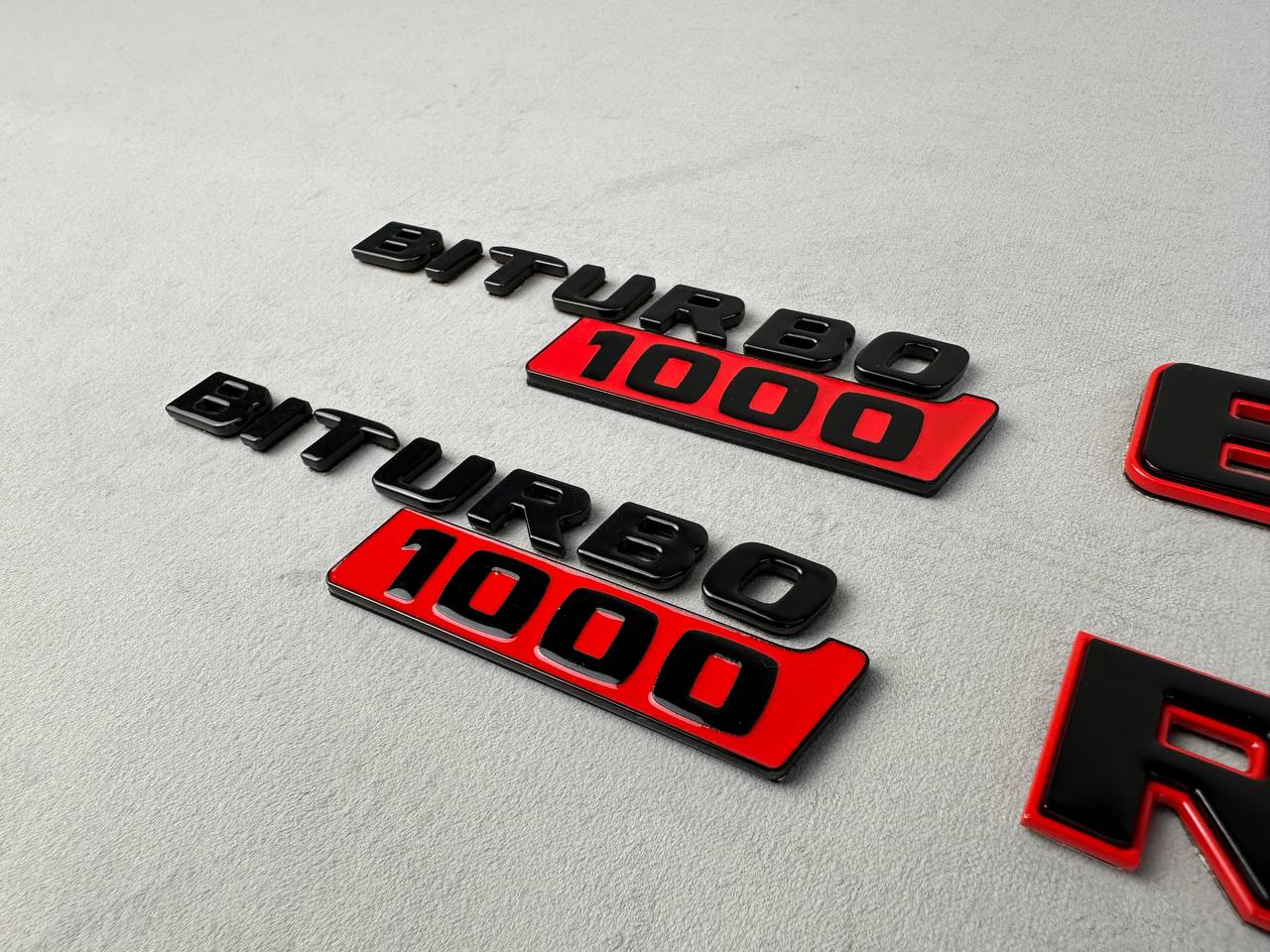 BRABUS Style Rocket 1000 “1 of 25” Rear and Fender Emblems Black with Red Badges Biturbo 1000 for Mercedes-Benz GT 2024