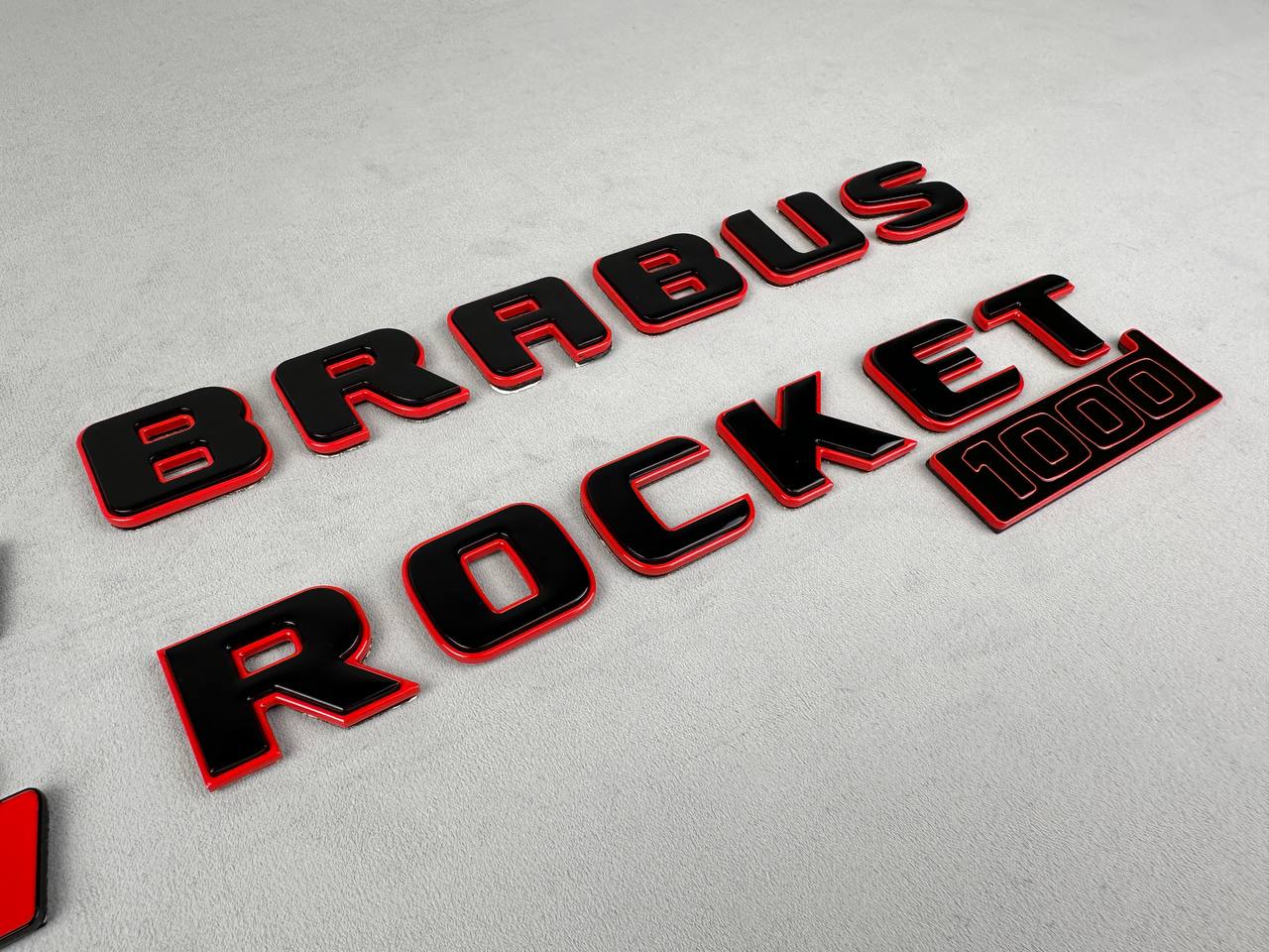 BRABUS Style Rocket 1000 “1 of 25” Rear and Fender Emblems Black with Red Badges Biturbo 1000 for Mercedes-Benz GT 2024