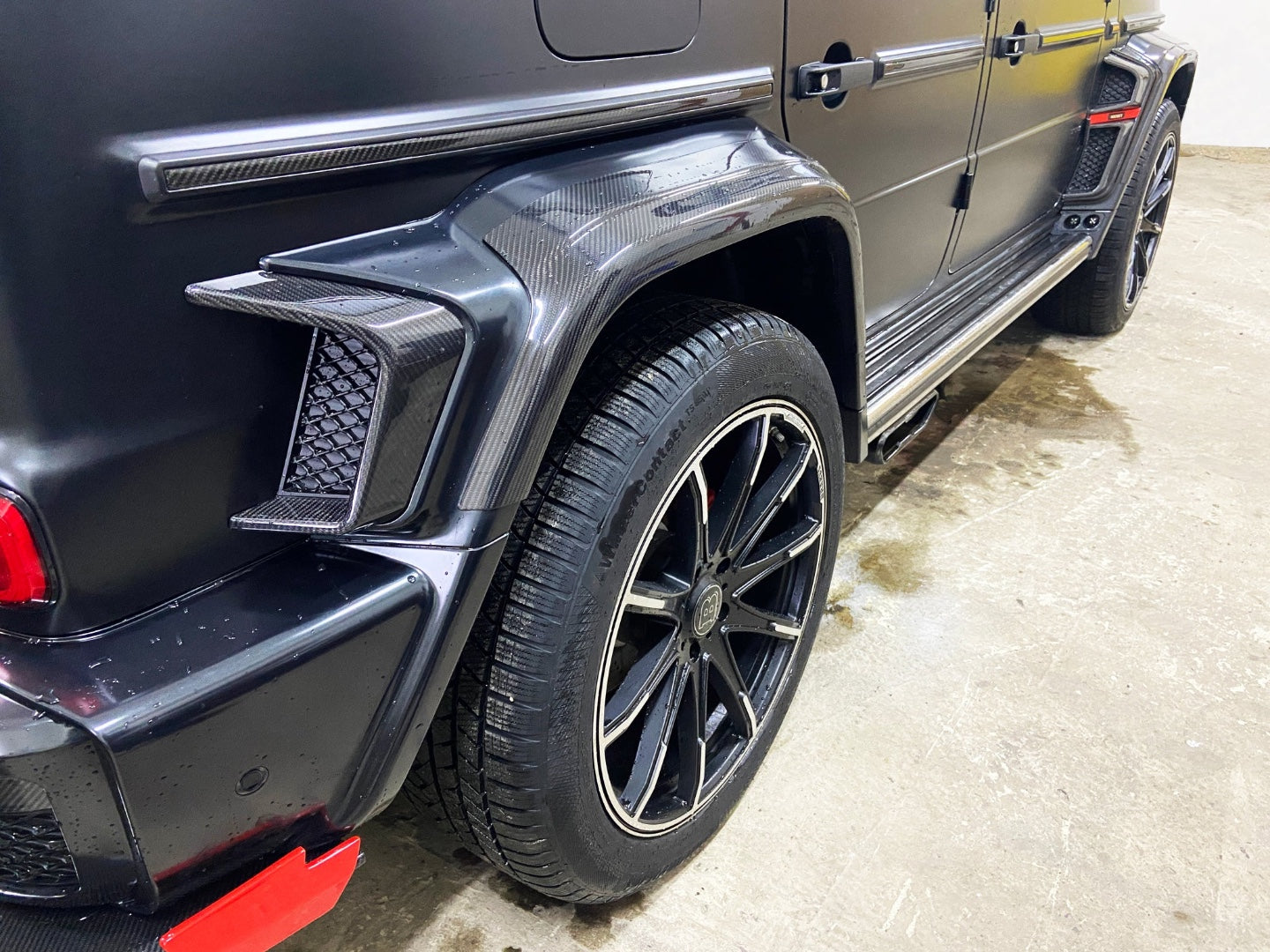 Сarbon Fiber Brabus Style Rocket G900 Body Kit for Mercedes-Benz W463A G Wagon
