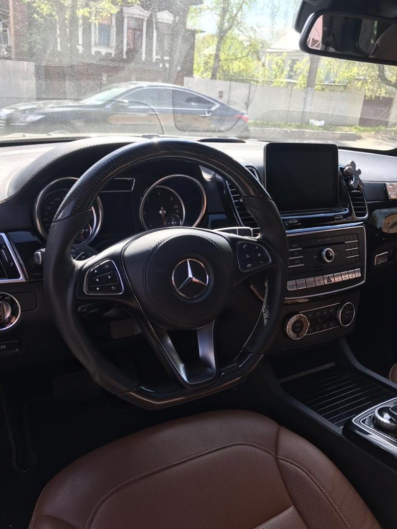 Mercedes-Benz GLE GLC GLS C CLA W205 W292 X166 Steering Wheel Carbon Fiber Leather