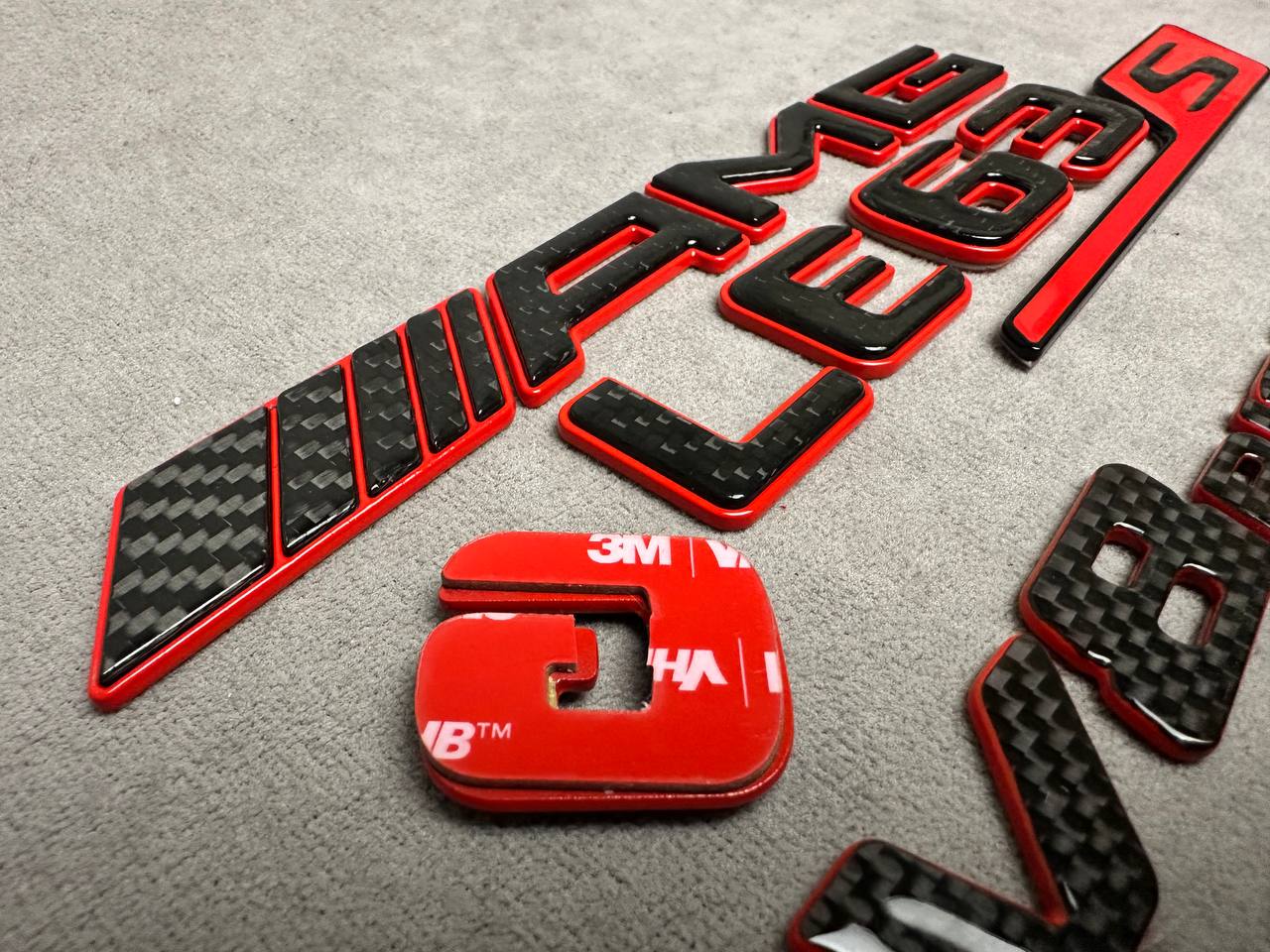 AMG GLE 63S V8 biturbo 4 MATIC+ New Style Red and Carbon Badges Emblems Set for Mercedes-Benz GLE-Class