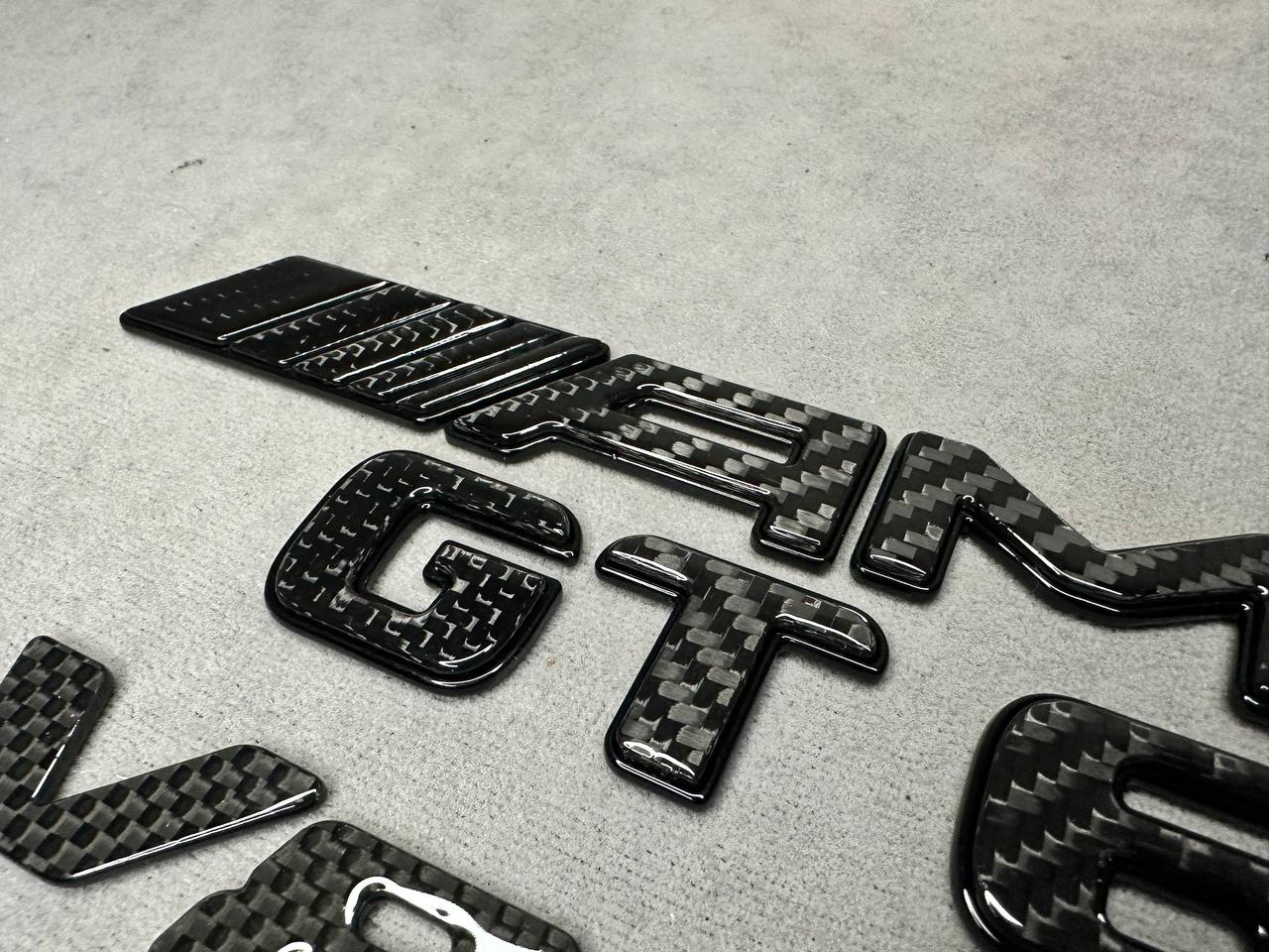 AMG GT 63 V8 Biturbo New Style Black Metal with Carbon Badges Emblems Set for GT