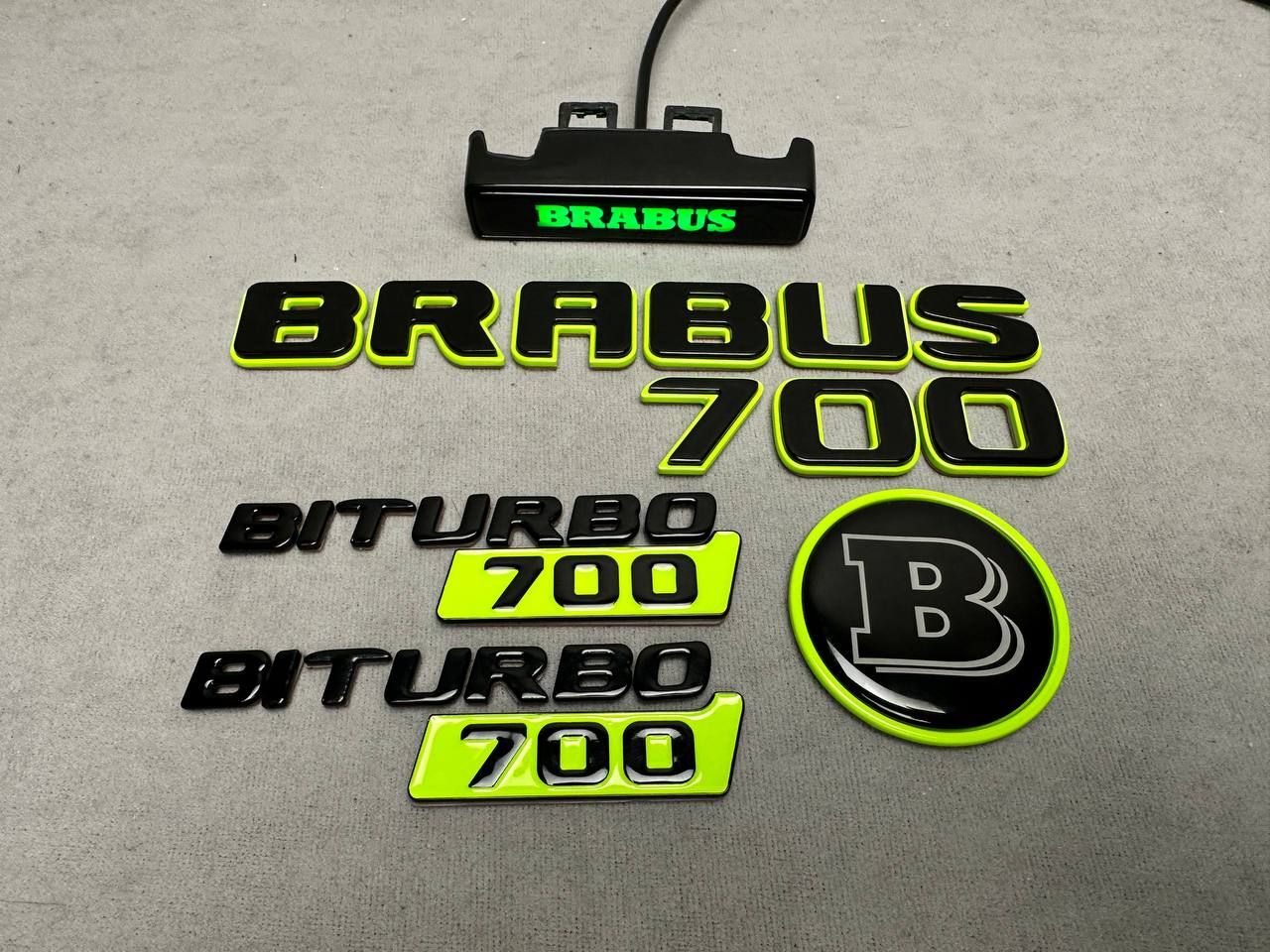 Brabus 700 Style Lime Green Badges Set LED Emblem for Mercedes-Benz W463 W463A W464 W465 G Wagon