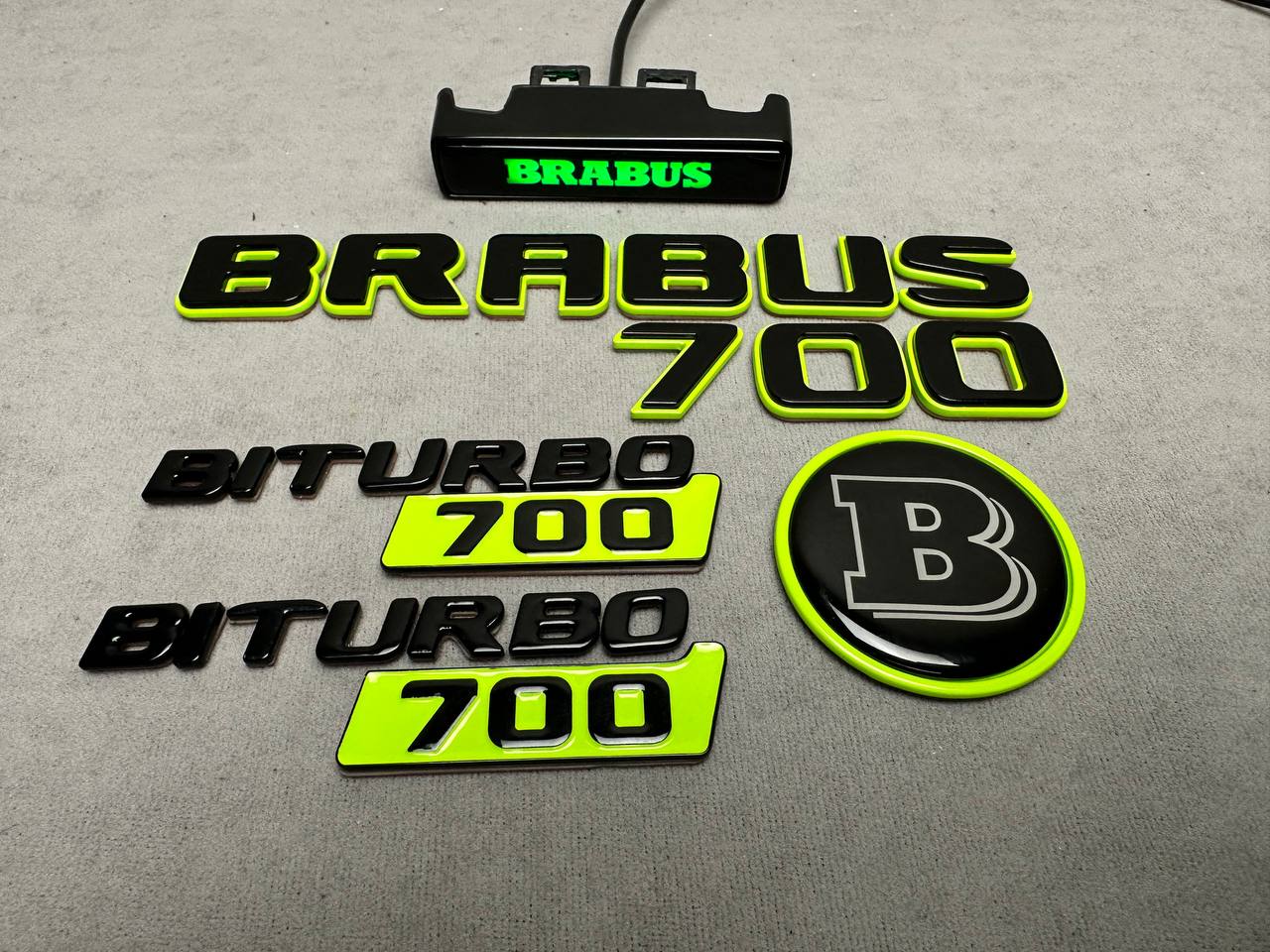 Brabus 700 Style Lime Green Badges Set LED Emblem for Mercedes-Benz W463 W463A W464 W465 G Wagon