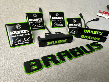 Brabus Style Green Set Grill Emblem Tail Badge Fender LEDs Floor Masterpiece Emblems for Mercedes G Class W465 W464 W463a