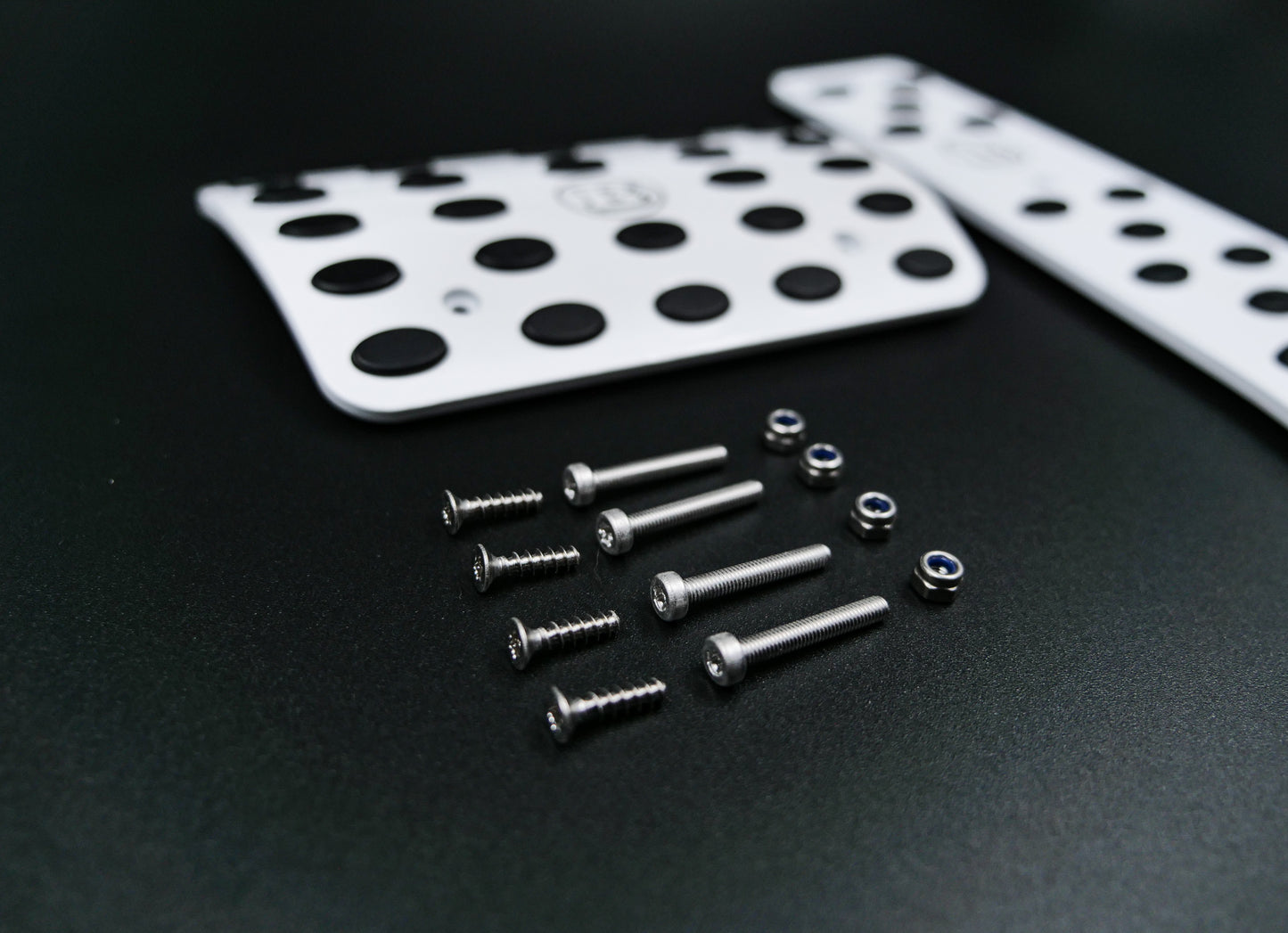 W464 W463A White Brabus Style Pedal Covers Set for G Wagon G-Class