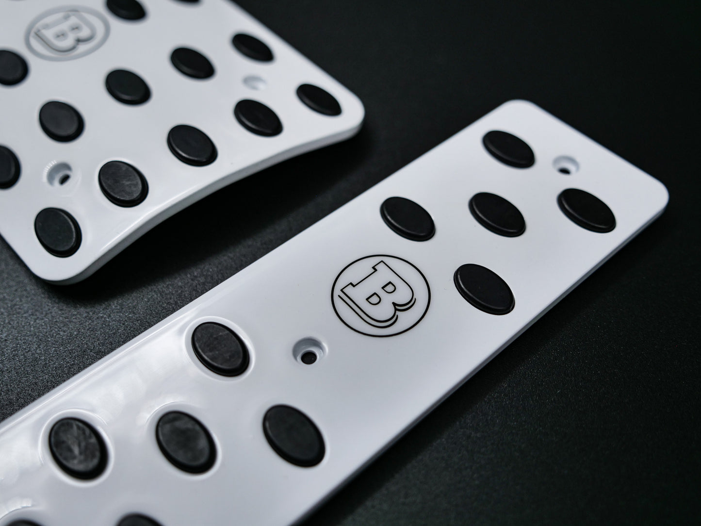 W464 W463A White Brabus Style Pedal Covers Set for G Wagon G-Class